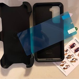 Otter box Phonecase for Galaxy 21 SE (black) with Screen Protector